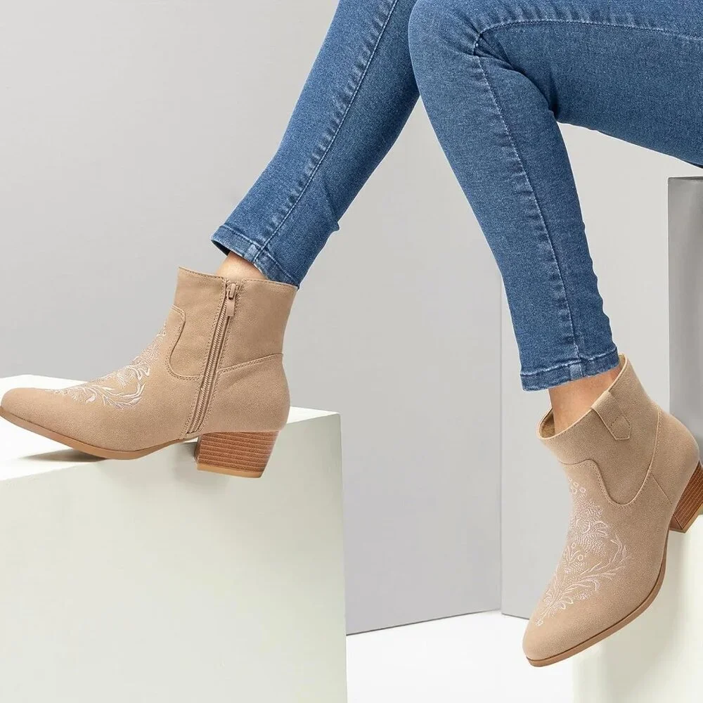 Women's Tan Classic Ankle Boots Low Block Heels Suede Chunky Fashion Booties - Picture 2 of 9